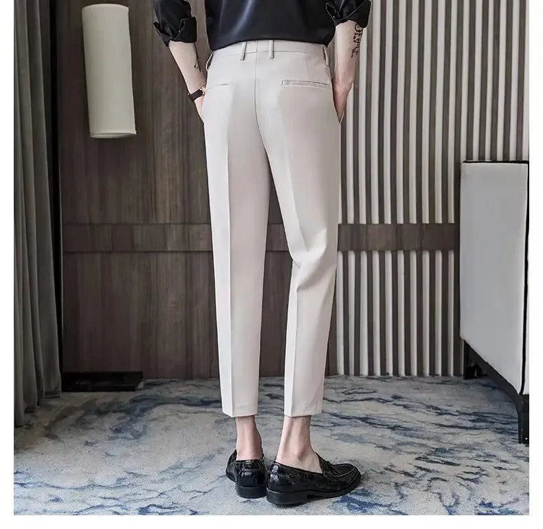 Fashionable Cropped Pants For Men